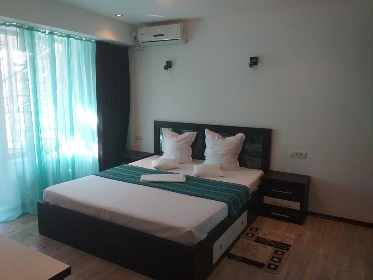 Elena'S Terrace Apartment Mamaia Exterior photo